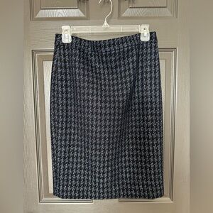 J.Crew Wool Blend Pencil Skirt – Size 4 – Navy/Black – NWT